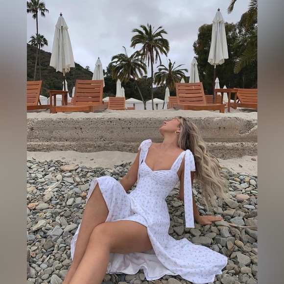 House of CB Dresses House Of Cb Alicia Dress Poshmark